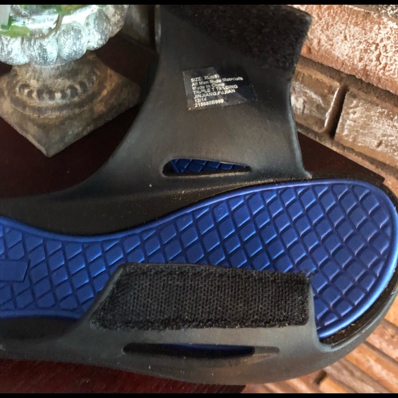 Kids Rubber Flop Flips XL - Picture 3 of 3